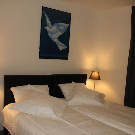 Logies Stienon Apartment บรัสเซลส์ ภายนอก รูปภาพ